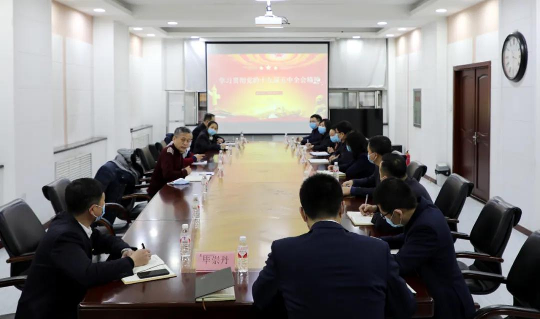 5BF84ABD923289EAA98D7F3DB13_E181EE62_FBDB.jpg?e=